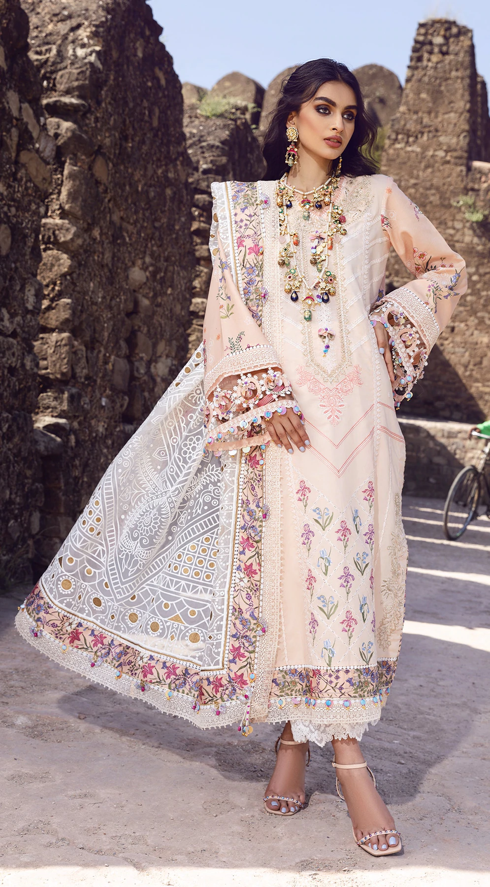 ANAYA-ZAINA-VIRSA-2